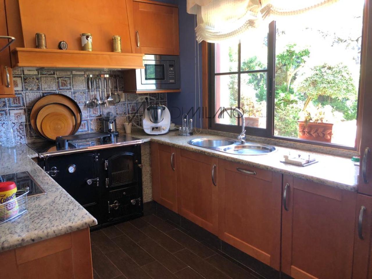 Magnífico chalet con piscina en un entorno natural único en Mondariz-Balneario