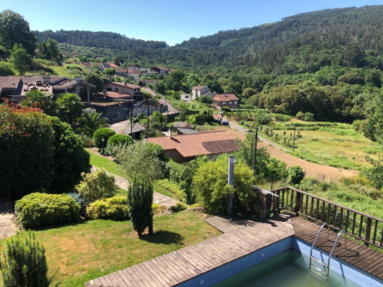 Magnífico chalet con piscina en un entorno natural único en Mondariz-Balneario