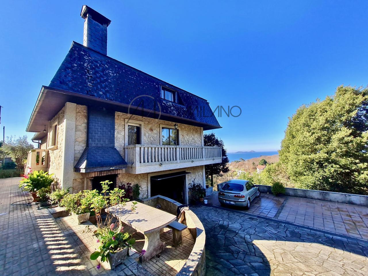 Chalet con vistas a Cies en Priegue