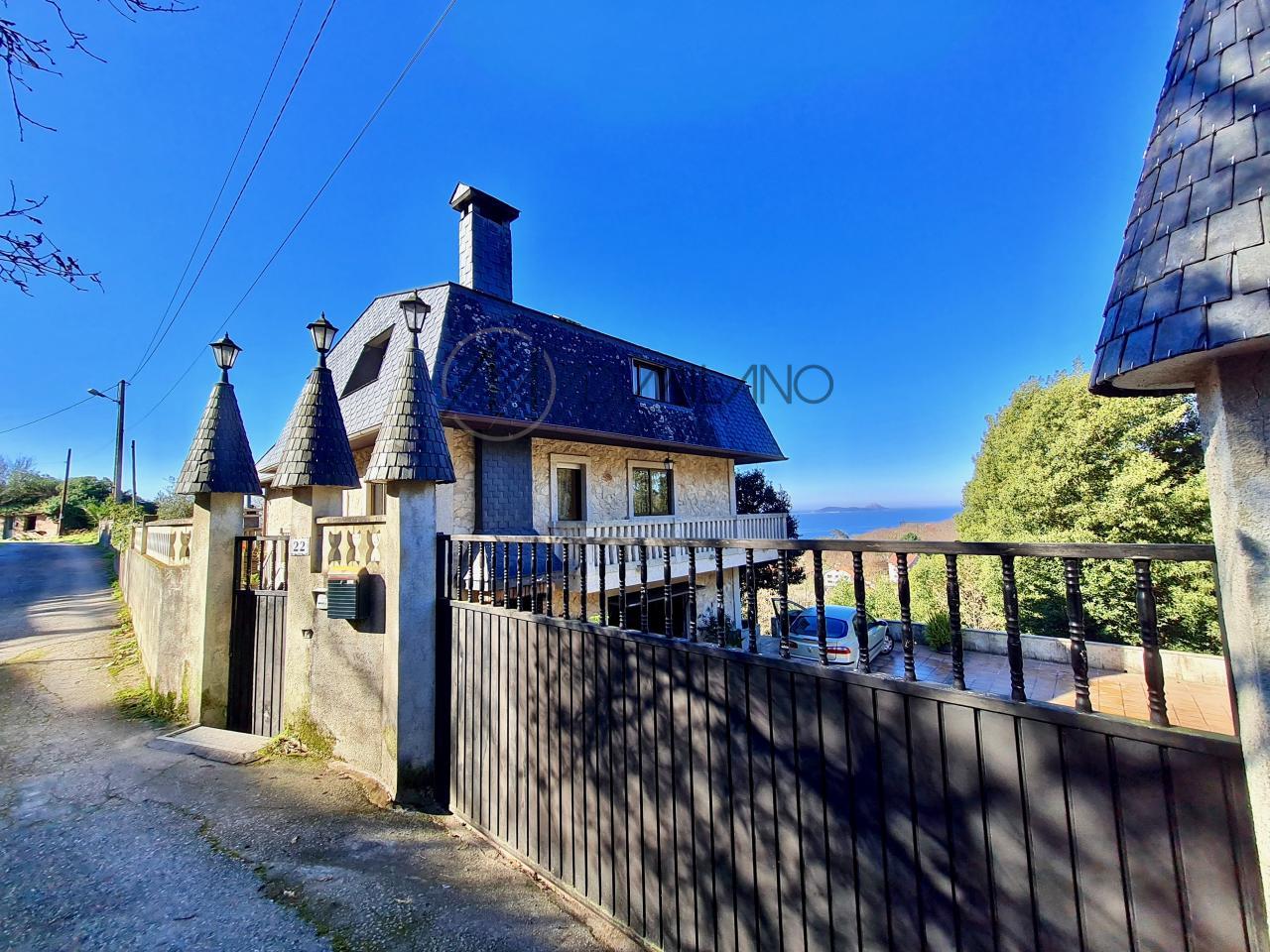 Chalet con vistas a Cies en Priegue