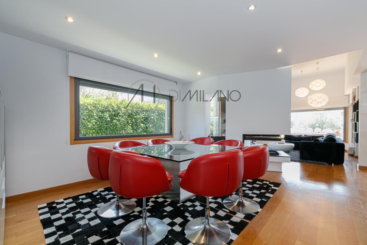 Exclusivo Chalet de Diseño en Lousado.