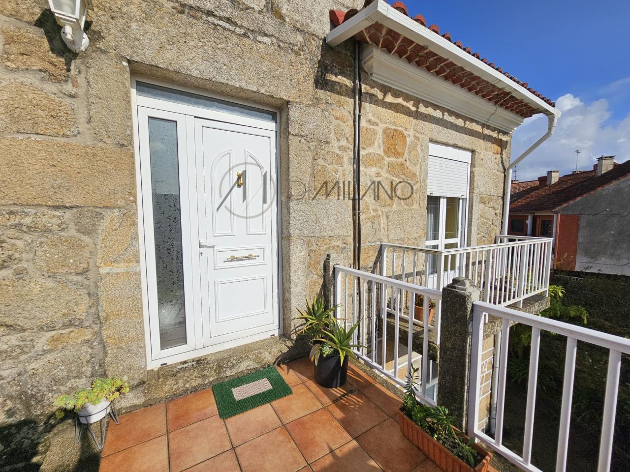 Casa de piedra en Nigrán