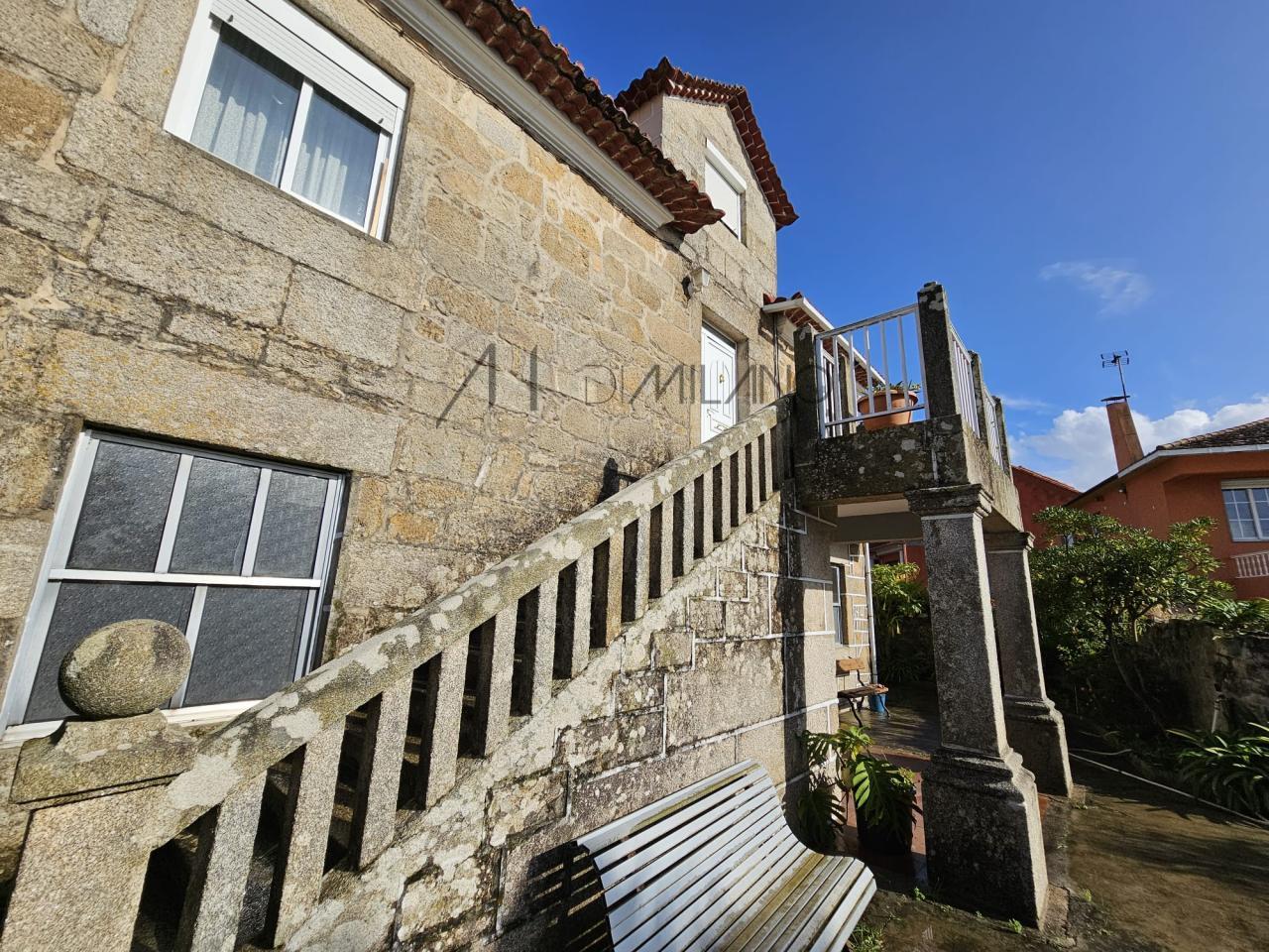Casa de piedra en Nigrán