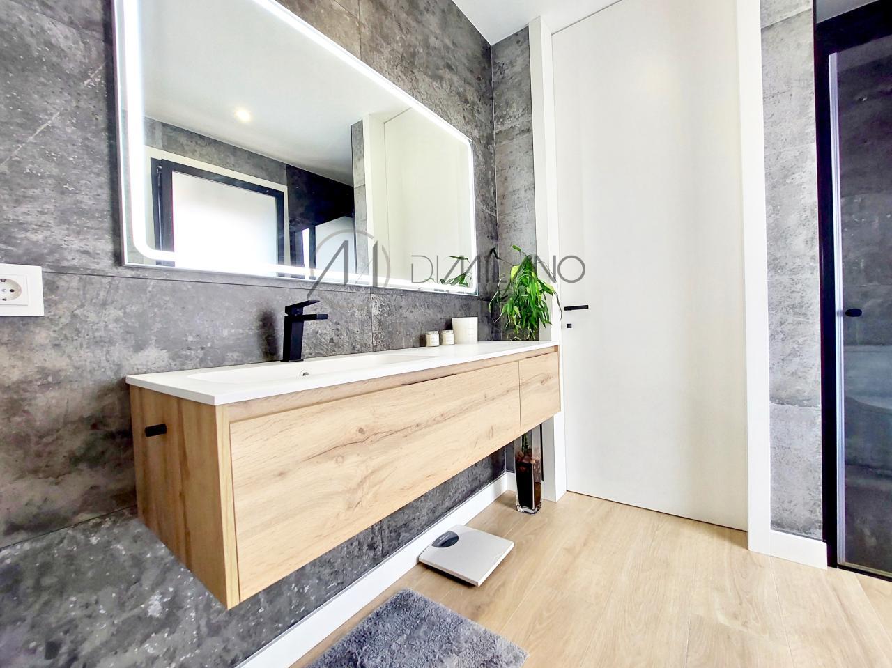 Exclusivo Chalet de Lujo y Diseño en Alcabre