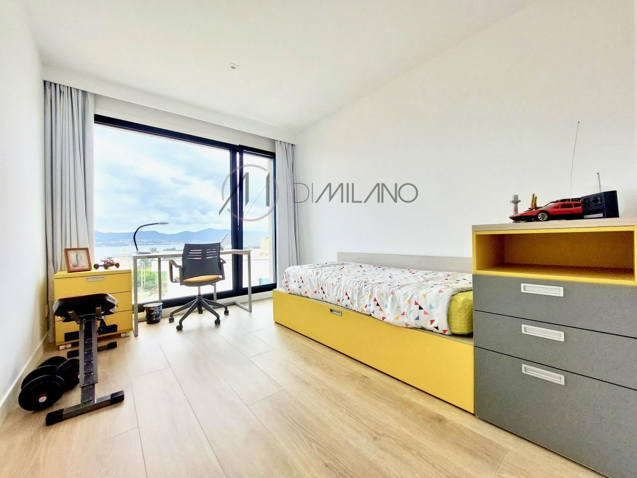 Exclusivo Chalet de Lujo y Diseño en Alcabre