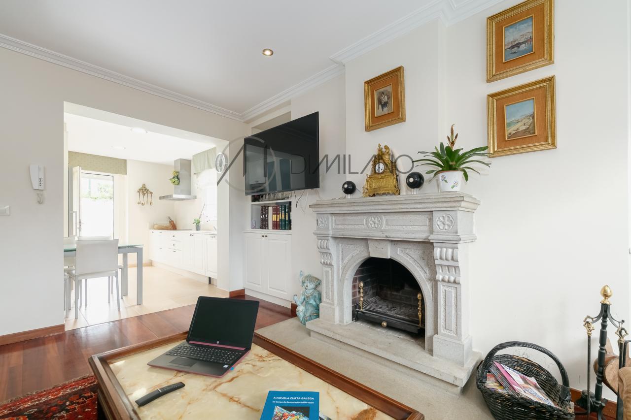 ¡Descubre tu hogar perfecto junto a la Playa de Samil en Vigo!