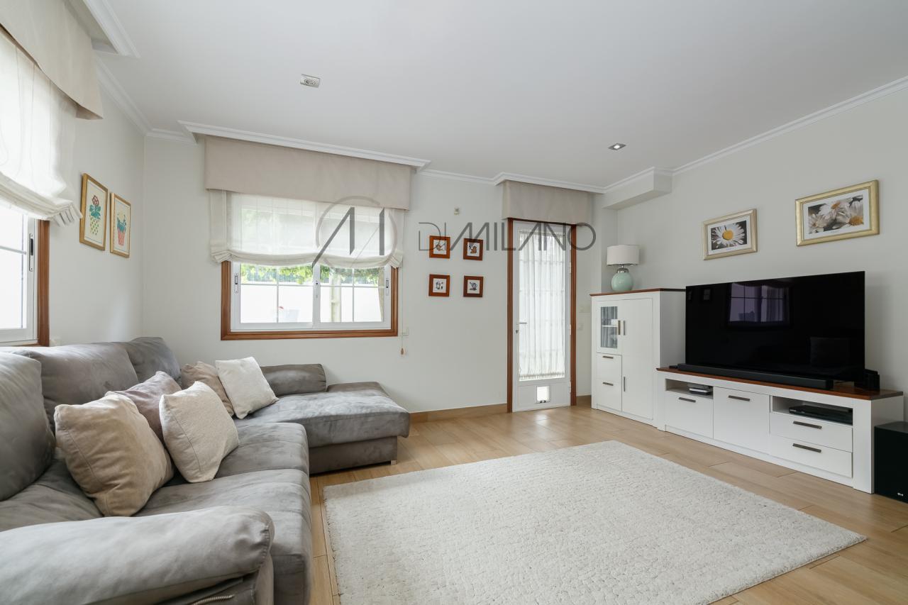 ¡Descubre tu hogar perfecto junto a la Playa de Samil en Vigo!