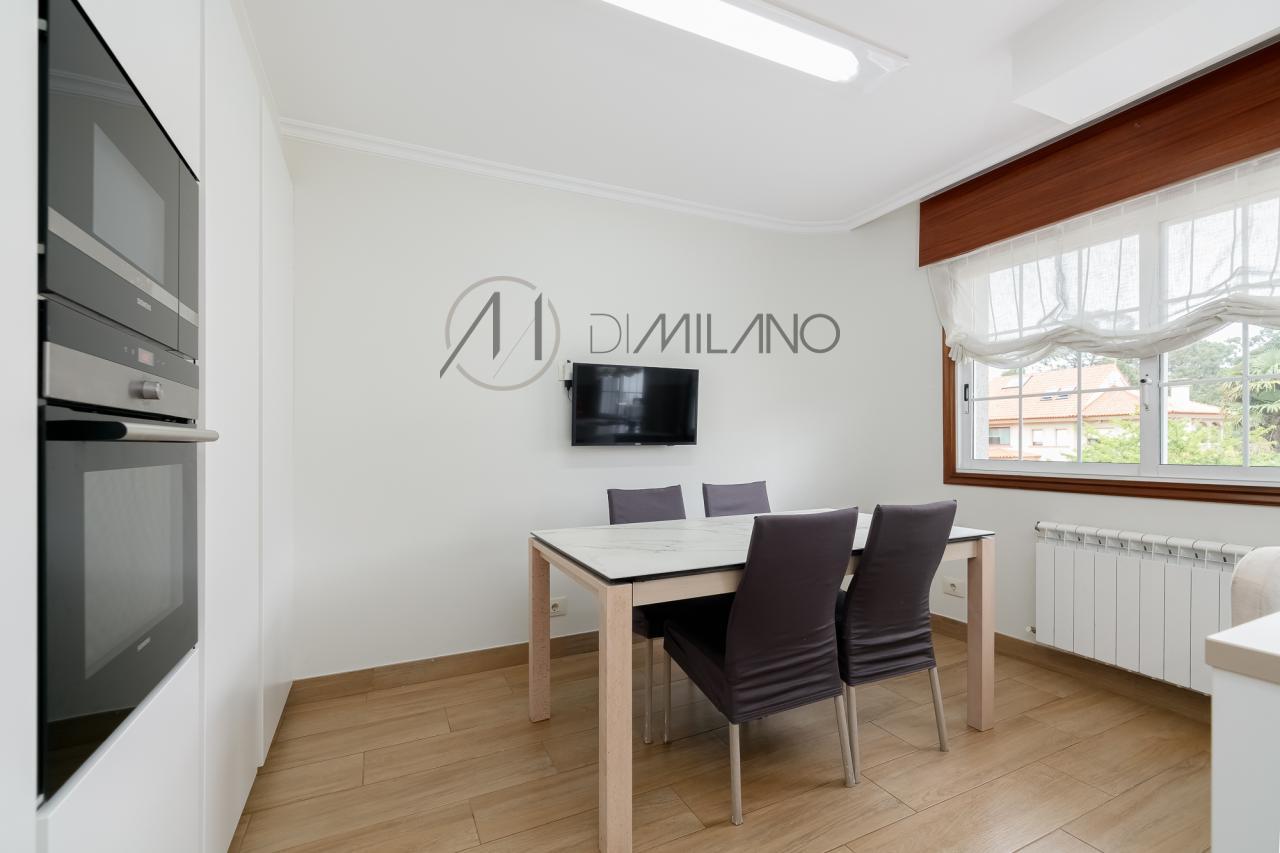 ¡Descubre tu hogar perfecto junto a la Playa de Samil en Vigo!