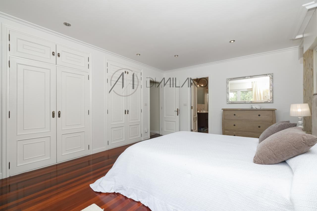 ¡Descubre tu hogar perfecto junto a la Playa de Samil en Vigo!