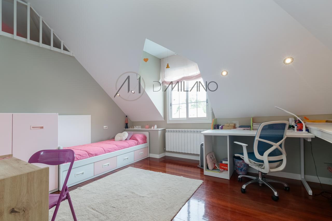 ¡Descubre tu hogar perfecto junto a la Playa de Samil en Vigo!