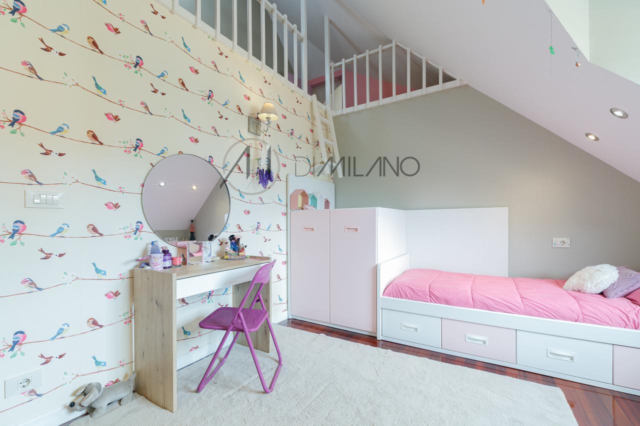 ¡Descubre tu hogar perfecto junto a la Playa de Samil en Vigo!