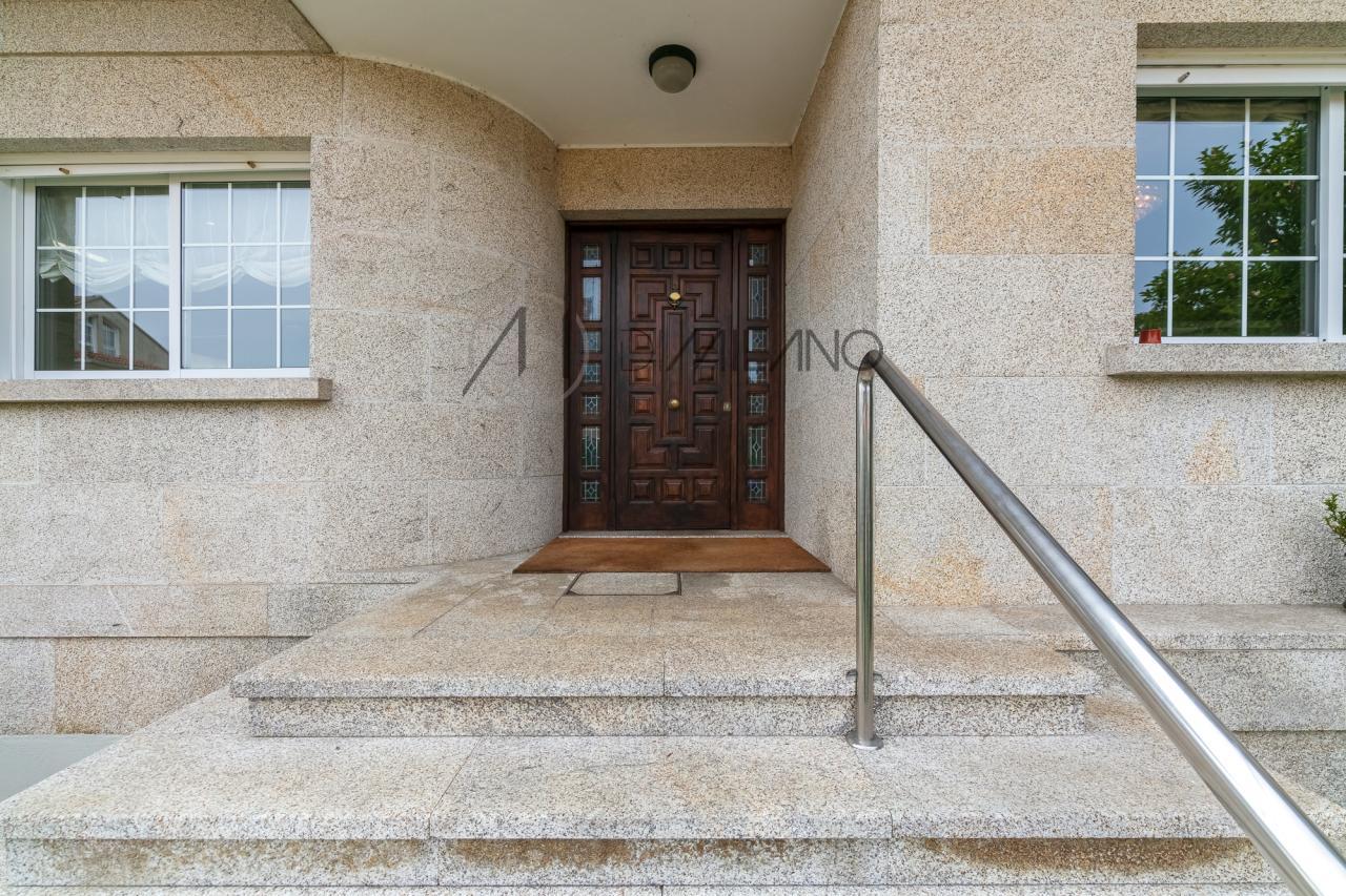 ¡Descubre tu hogar perfecto junto a la Playa de Samil en Vigo!