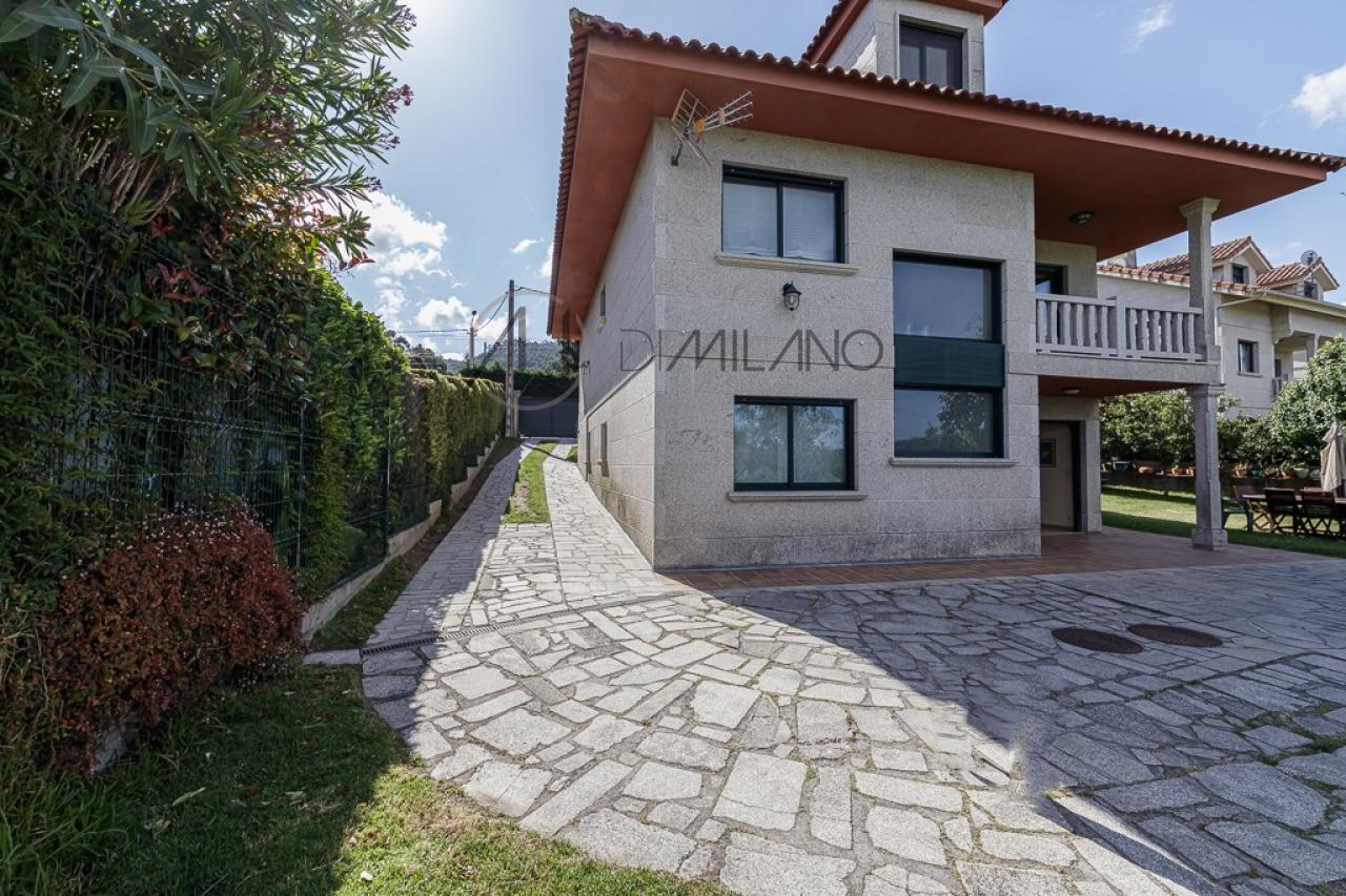 Una casa de piedra en Peitieiros, Gondomar.