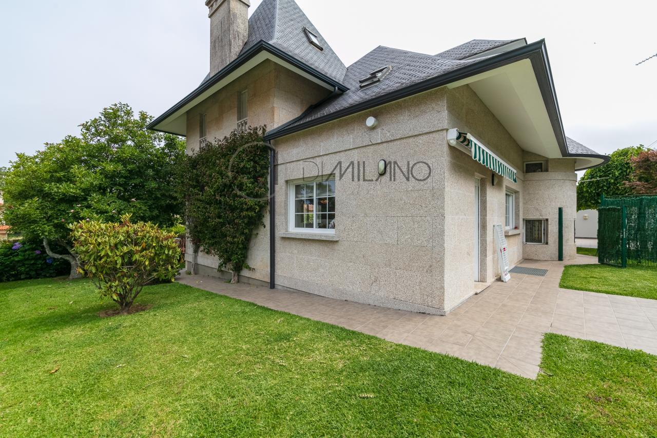 ¡Descubre tu hogar perfecto junto a la Playa de Samil en Vigo!