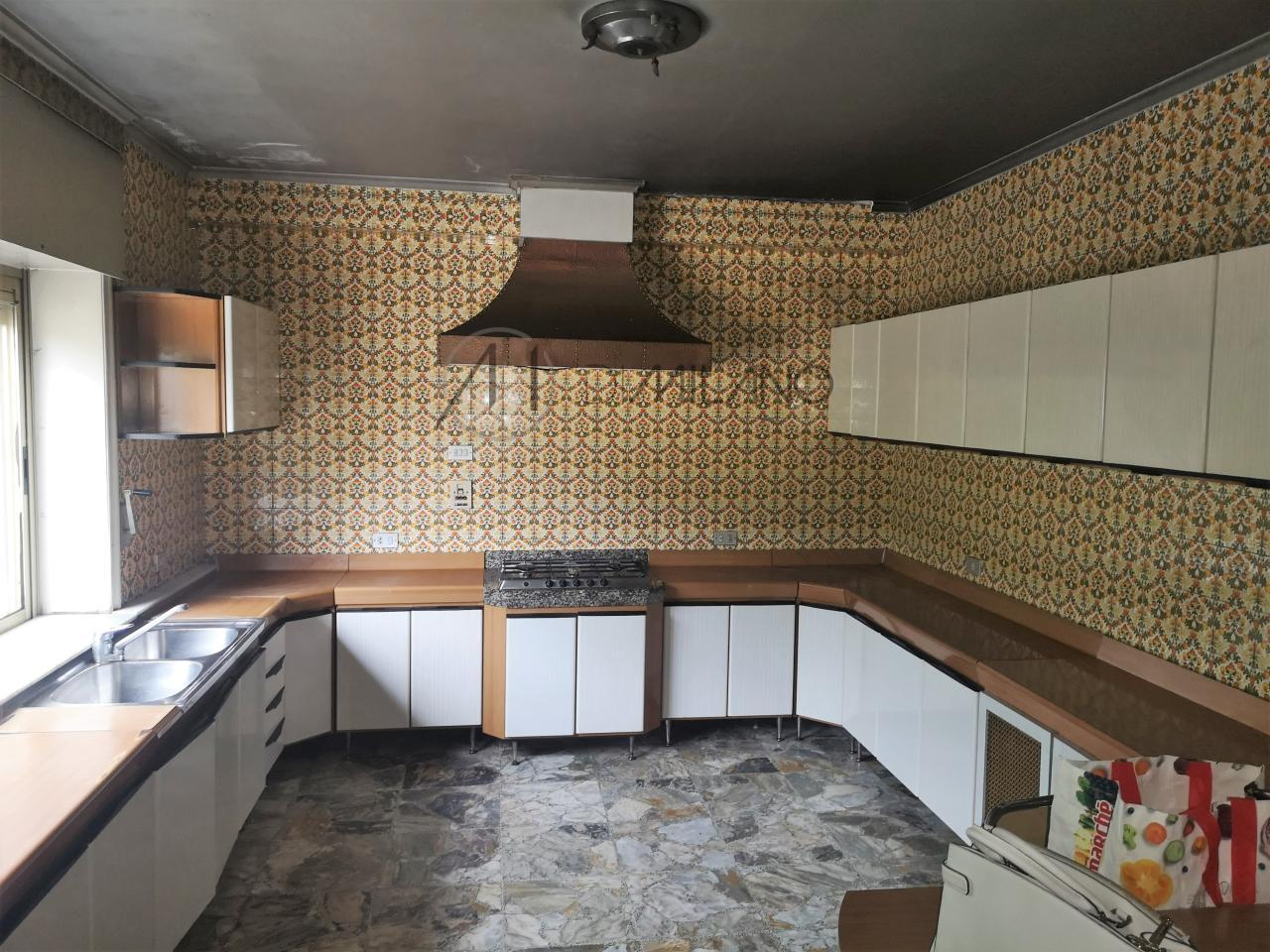 Exclusivo chalet para rehabilitar en el centro de la ciudad de Vigo