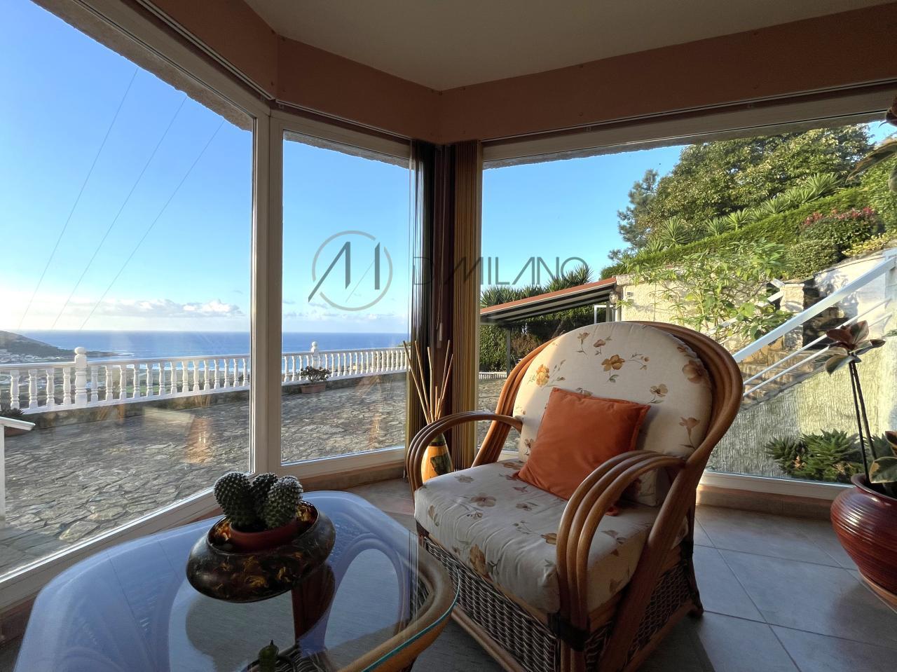 Espectacular chalet con vistas al mar Arteixo (A Coruña)