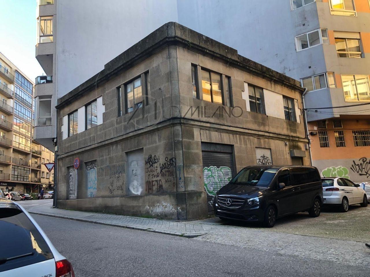 Casa a rehabilitar en el corazón de las Traviesas, en Vigo.