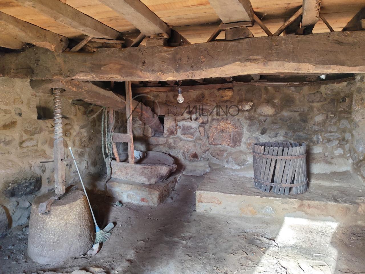 Casa de piedra para reformar en Lugar de Verducedo, Moaña