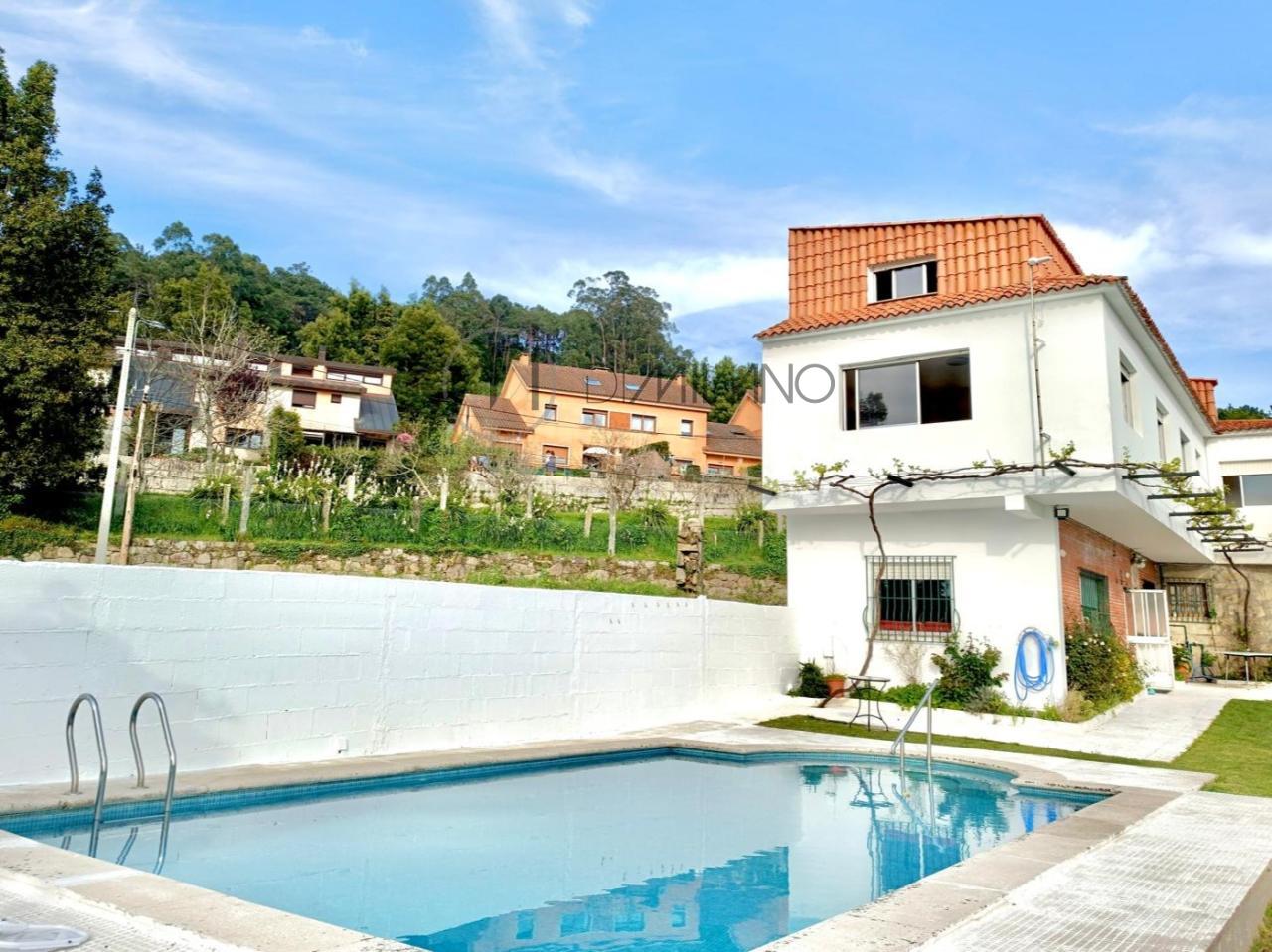 Espectacular vivienda en entorno natural, a dos minutos del centro de Gondomar