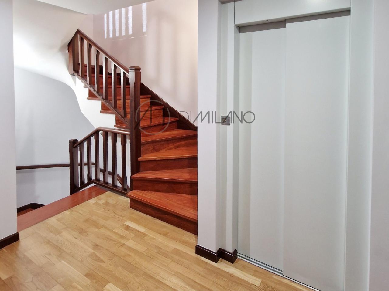 Chalet adosado en urbanización residencial en Sardoma, Vigo