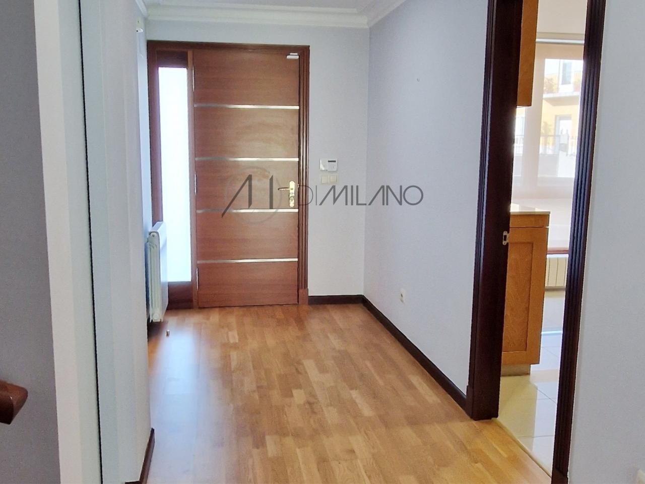 Chalet adosado en urbanización residencial en Sardoma, Vigo