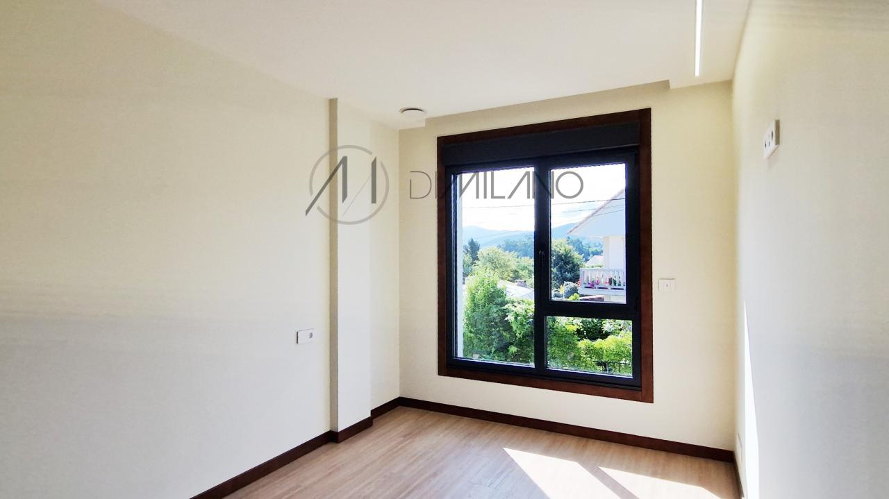 Chalet a estrenar en la urbanización Puente Romano, en Baiona