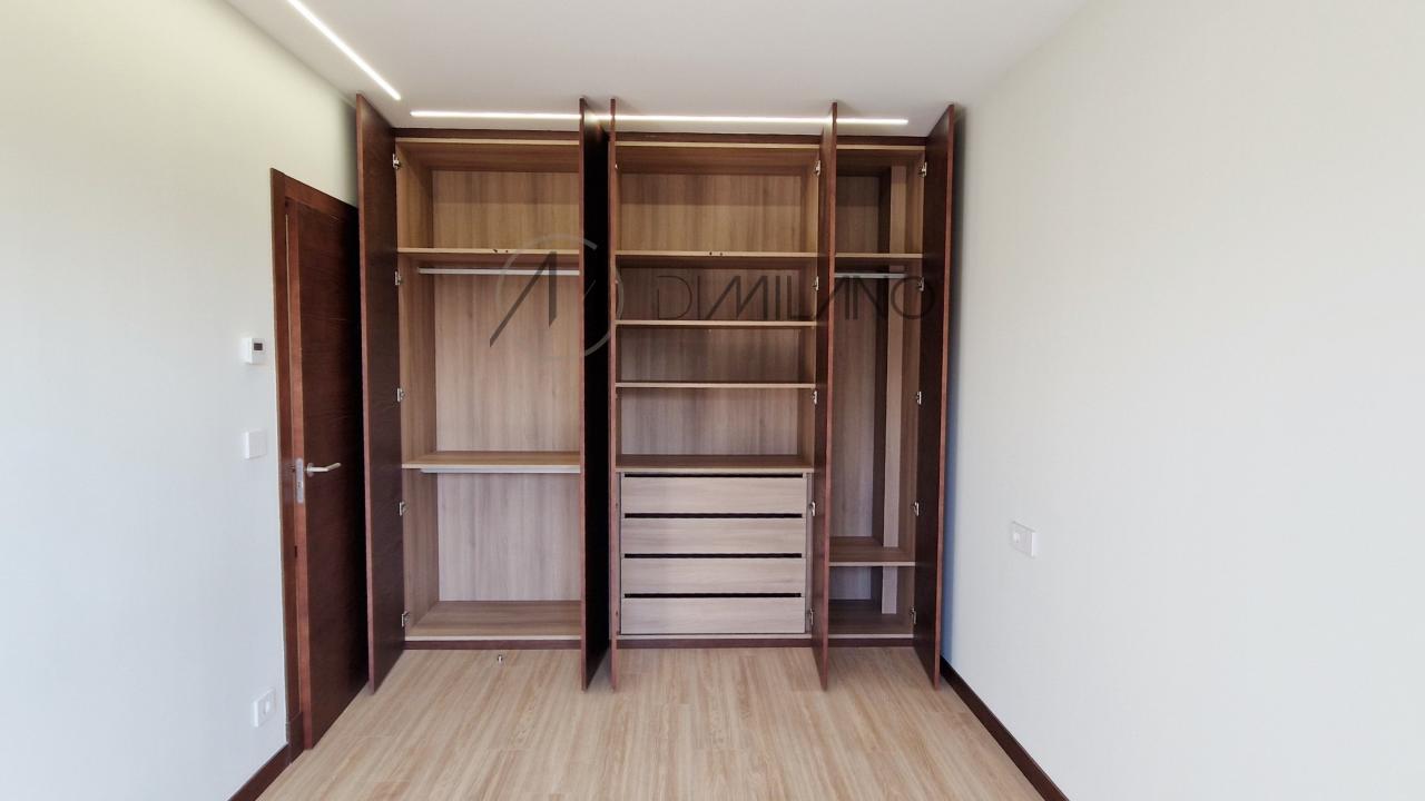 Chalet a estrenar en la urbanización Puente Romano, en Baiona