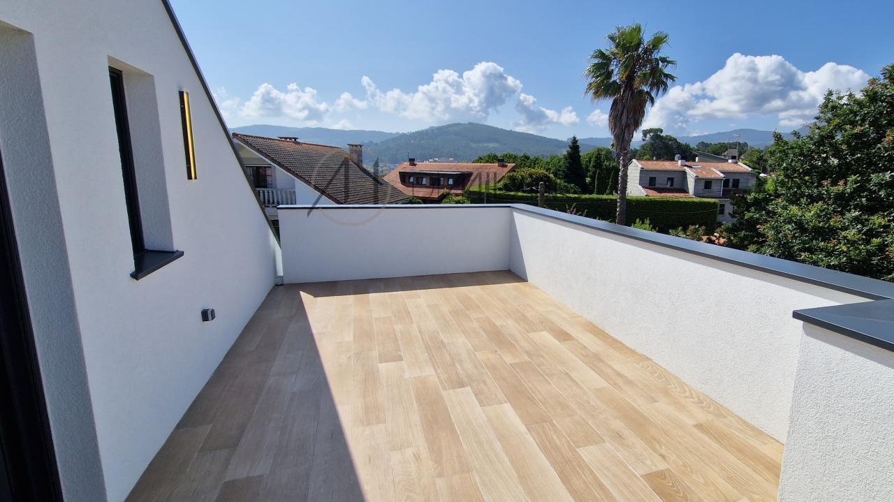 Chalet a estrenar en la urbanización Puente Romano, en Baiona