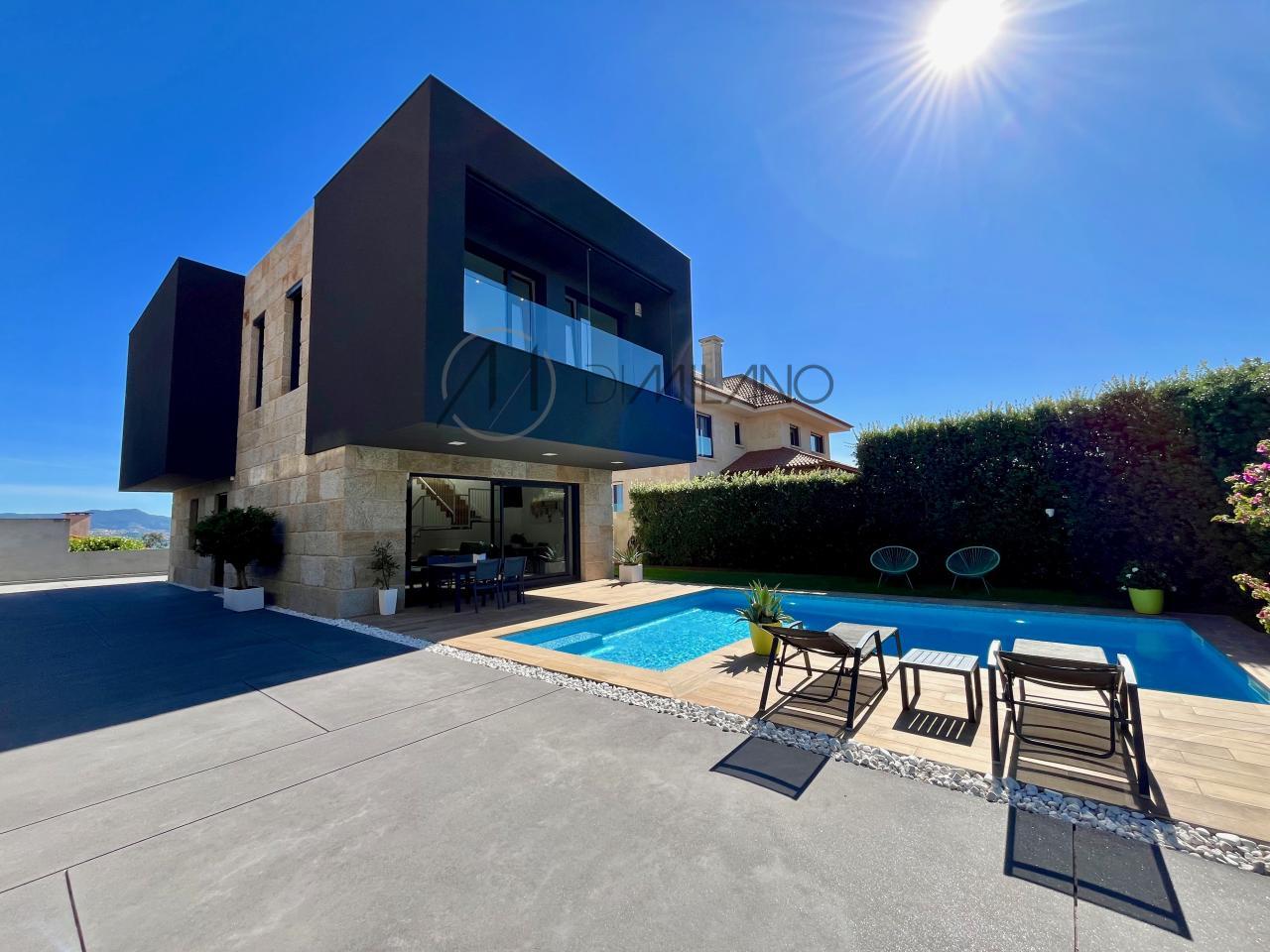 Exclusivo Chalet de Lujo y Diseño en Alcabre