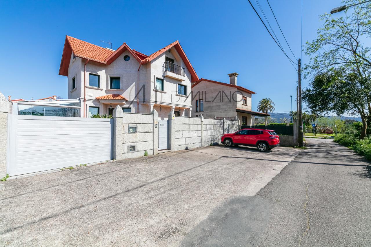 Exclusiva vivienda en Alcabre, a un paso de las playas y con todas las comodidades