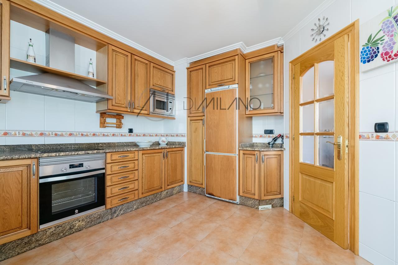 Exclusiva vivienda en Alcabre, a un paso de las playas y con todas las comodidades