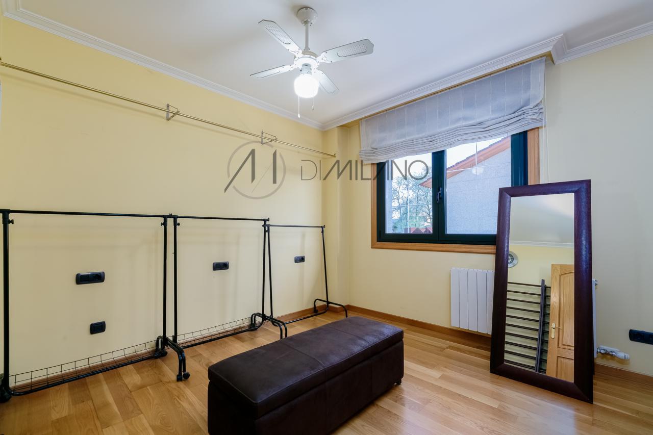 Exclusiva vivienda en Alcabre, a un paso de las playas y con todas las comodidades