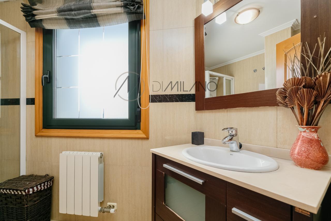 Exclusiva vivienda en Alcabre, a un paso de las playas y con todas las comodidades
