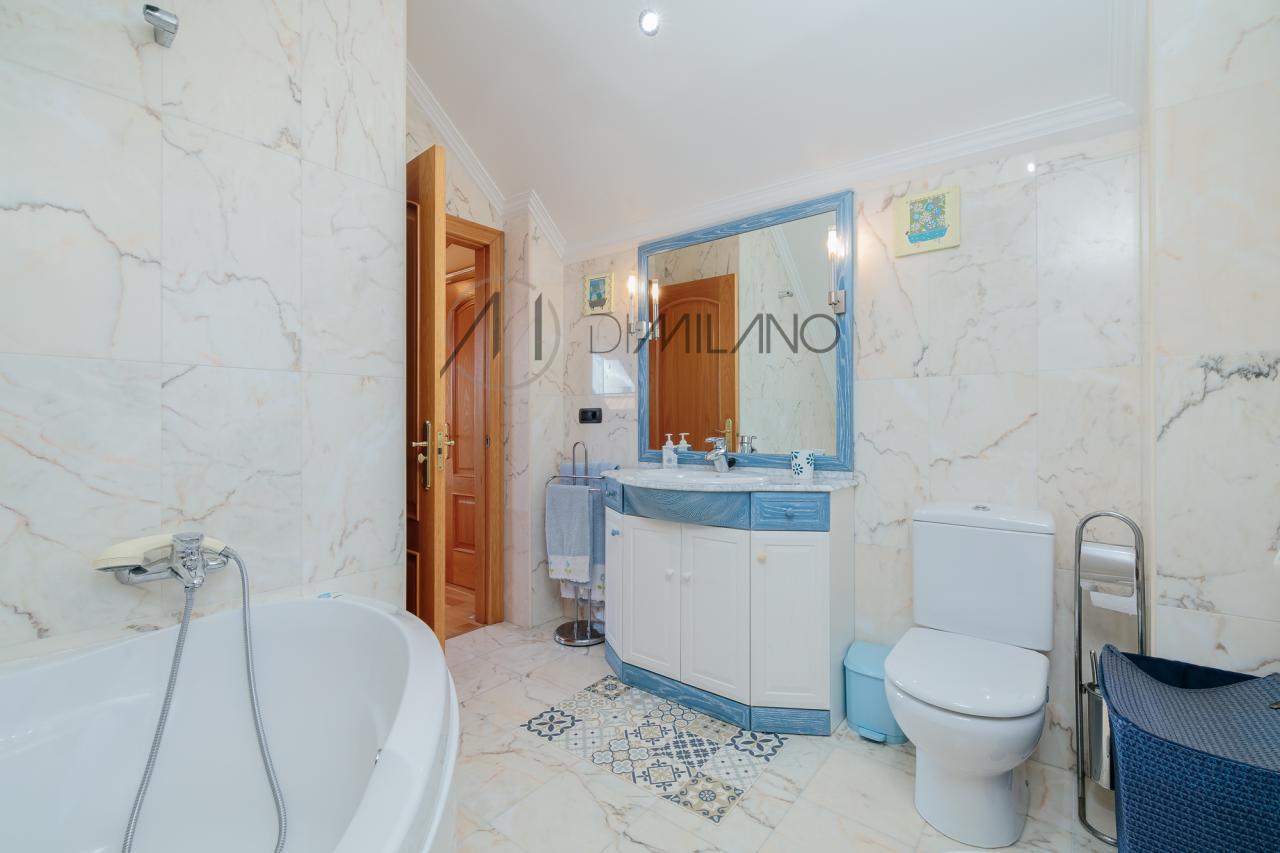 Exclusiva vivienda en Alcabre, a un paso de las playas y con todas las comodidades