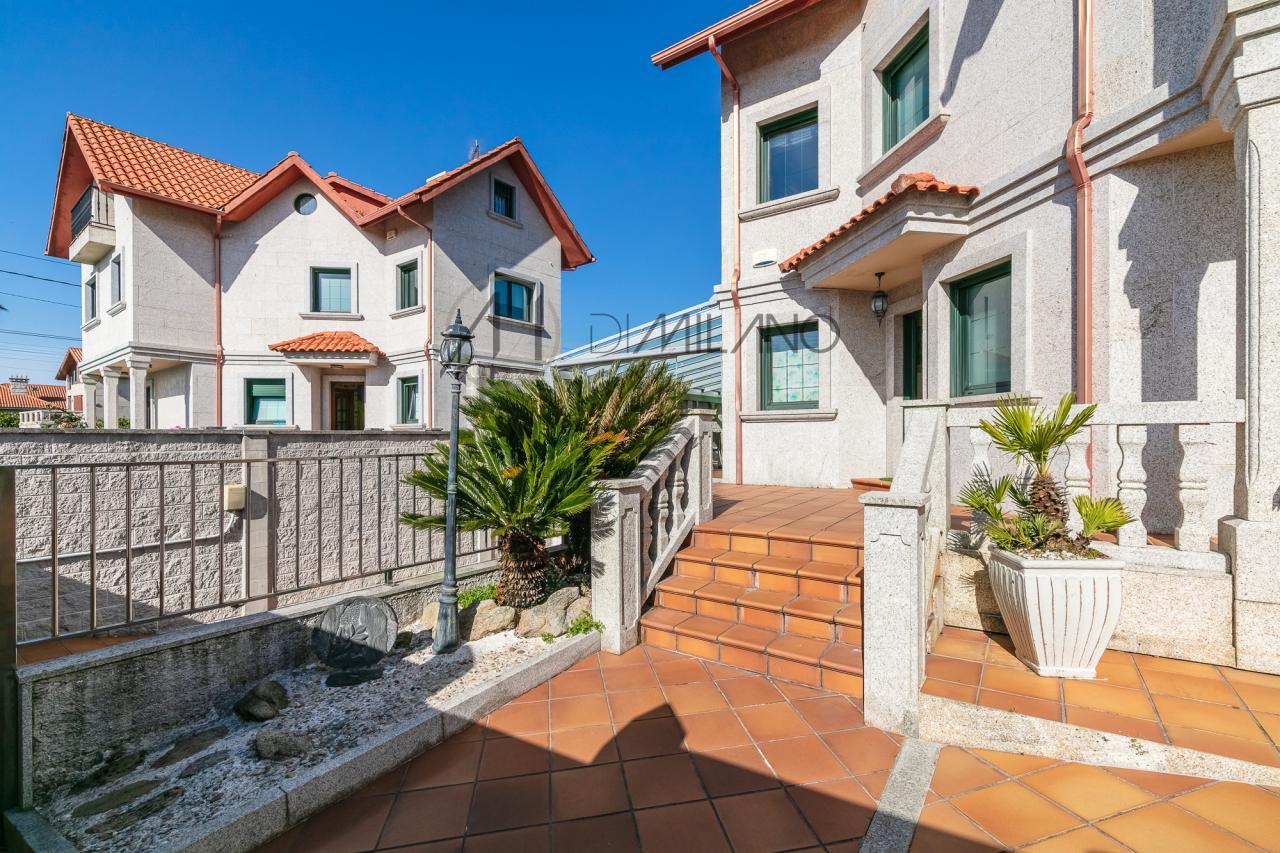 Exclusiva vivienda en Alcabre, a un paso de las playas y con todas las comodidades