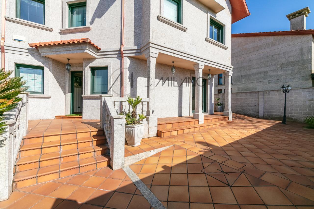 Exclusiva vivienda en Alcabre, a un paso de las playas y con todas las comodidades