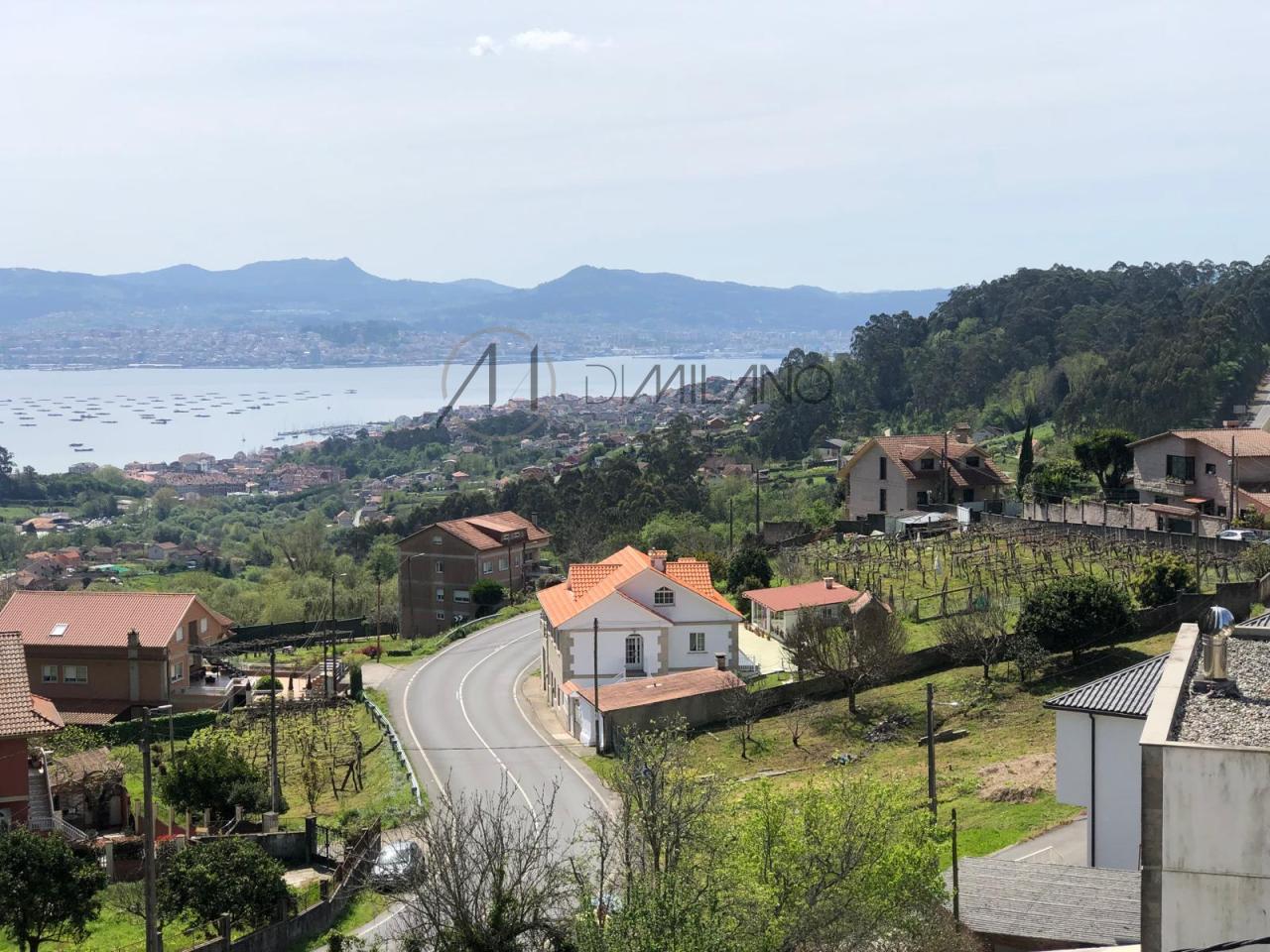 Casa con maravillosas vistas al mar en la zona alta de Moaña