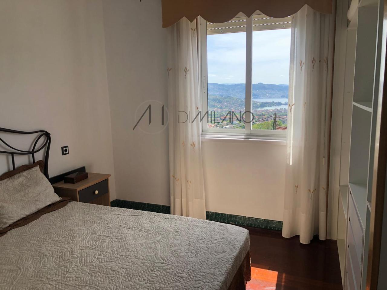 Casa con maravillosas vistas al mar en la zona alta de Moaña