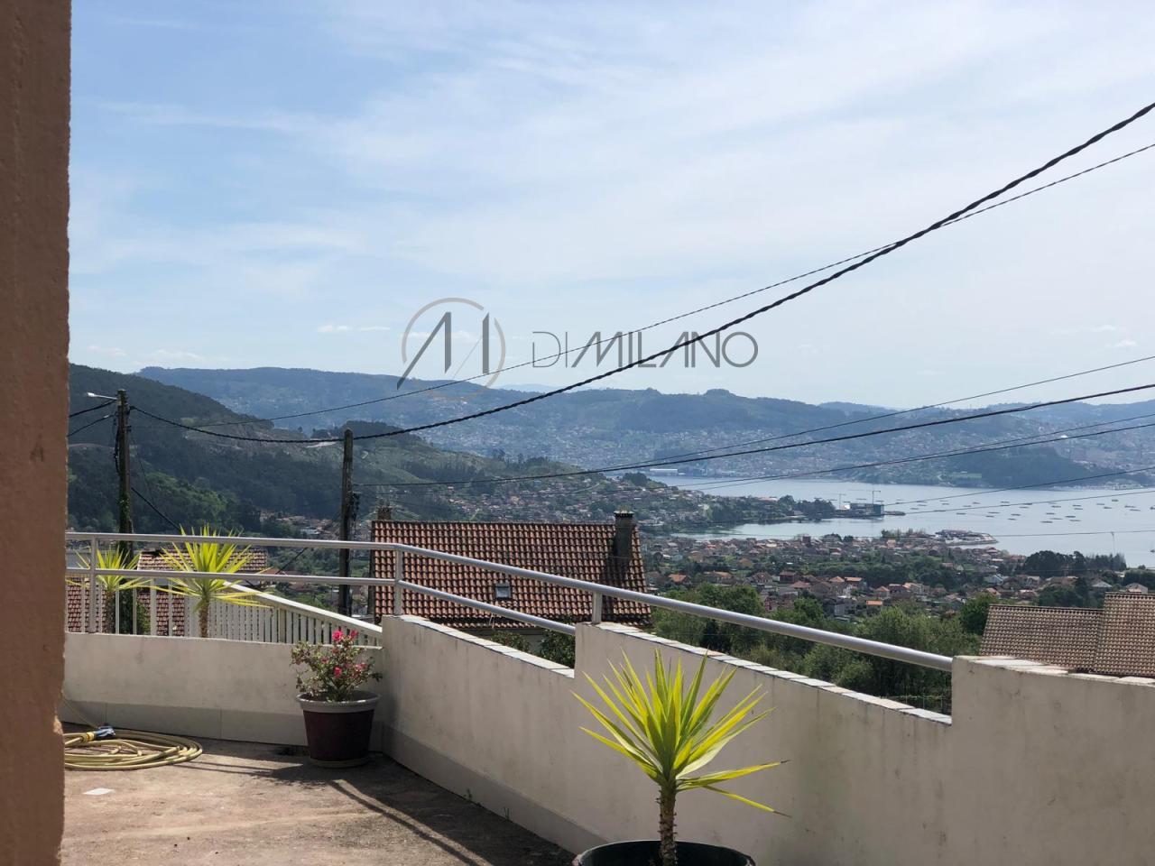 Casa con maravillosas vistas al mar en la zona alta de Moaña