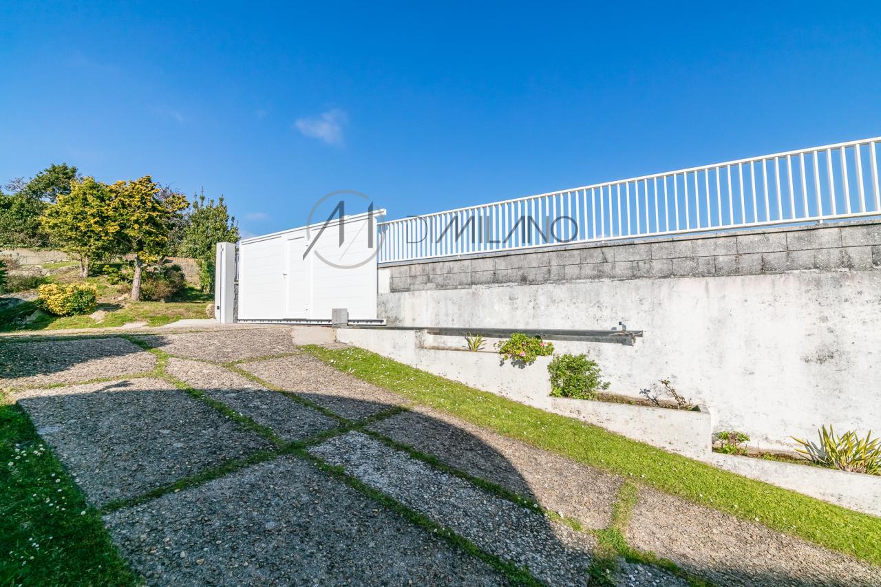 Las mejores vistas de la Ría de Vigo desde la urbanización Los Abetos, Nigrán