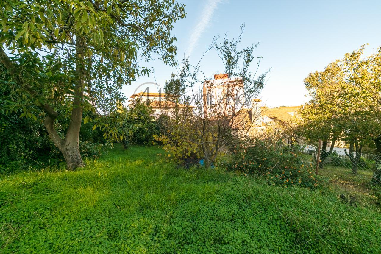 Vivienda con terreno en el corazón de Bouzas