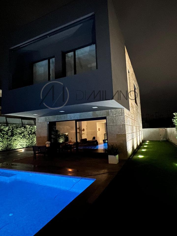 Exclusivo Chalet de Lujo y Diseño en Alcabre