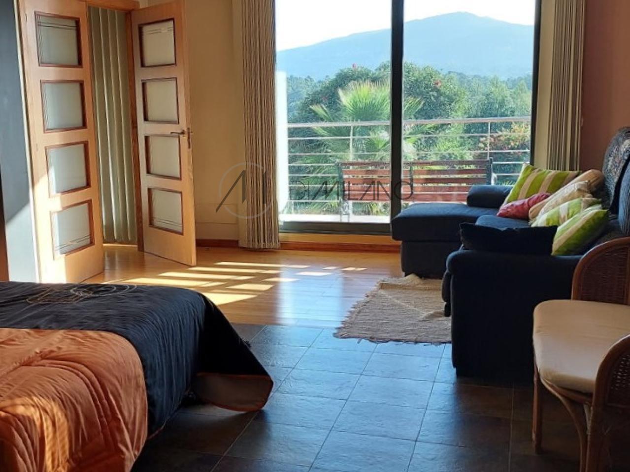 Exclusiva propiedad con vistas al río Miño - Una joya única en Tomiño