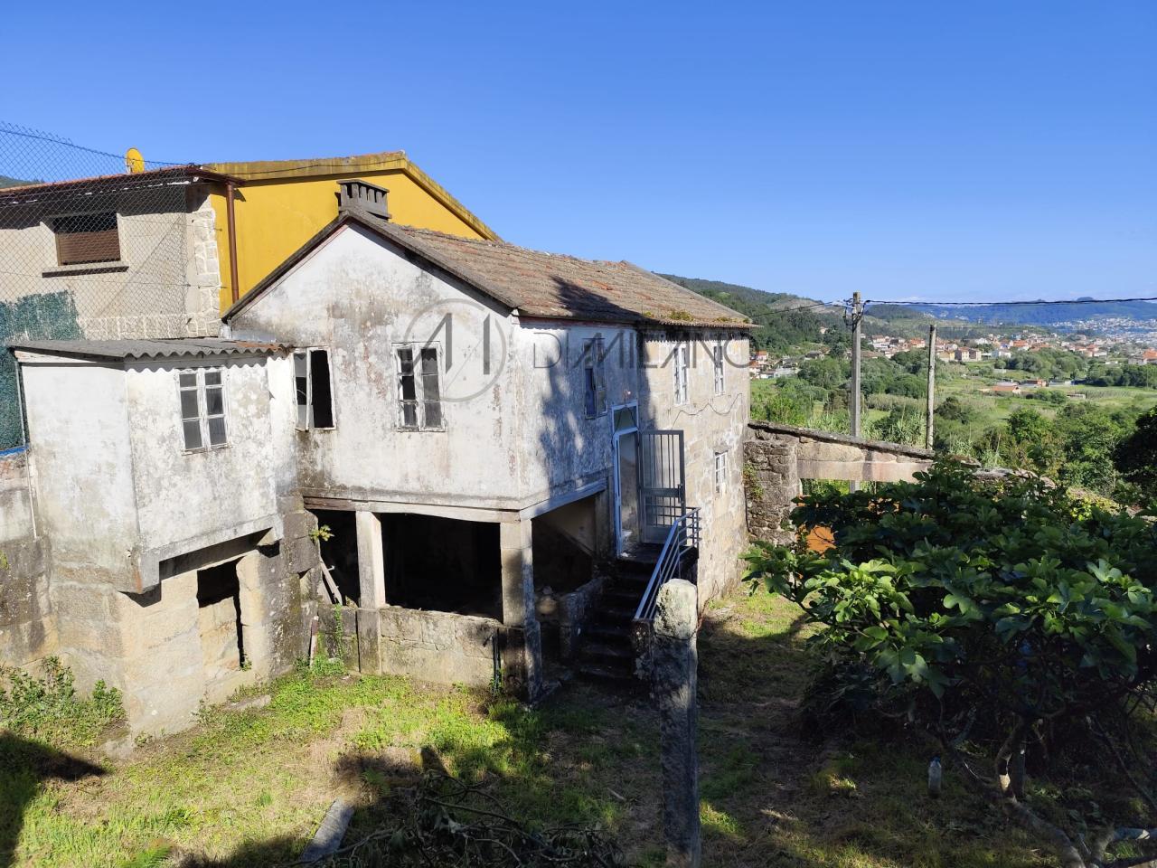 Casa de piedra para reformar en Lugar de Verducedo, Moaña