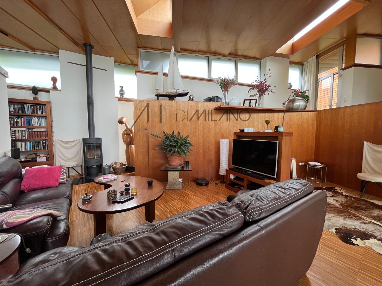Exclusiva casa de diseño con vistas inmejorables en Nigrán