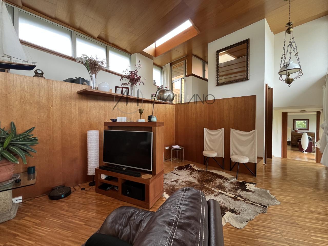 Exclusiva casa de diseño con vistas inmejorables en Nigrán