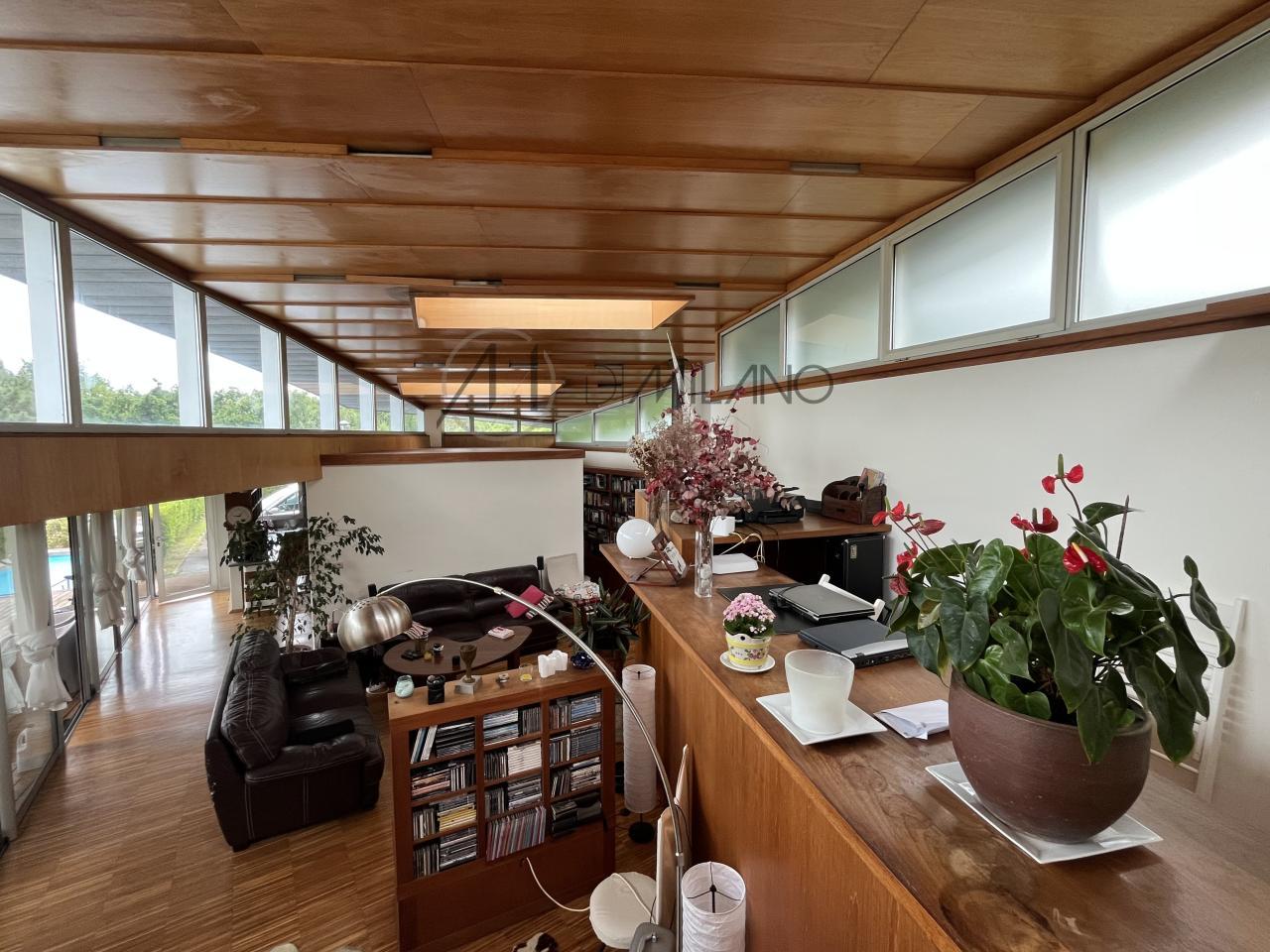 Exclusiva casa de diseño con vistas inmejorables en Nigrán