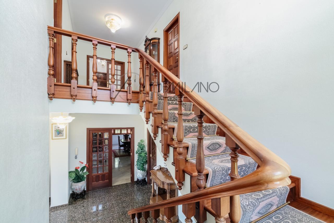 Casa de piedra en Ribadumia: Encanto rural cerca del mar.