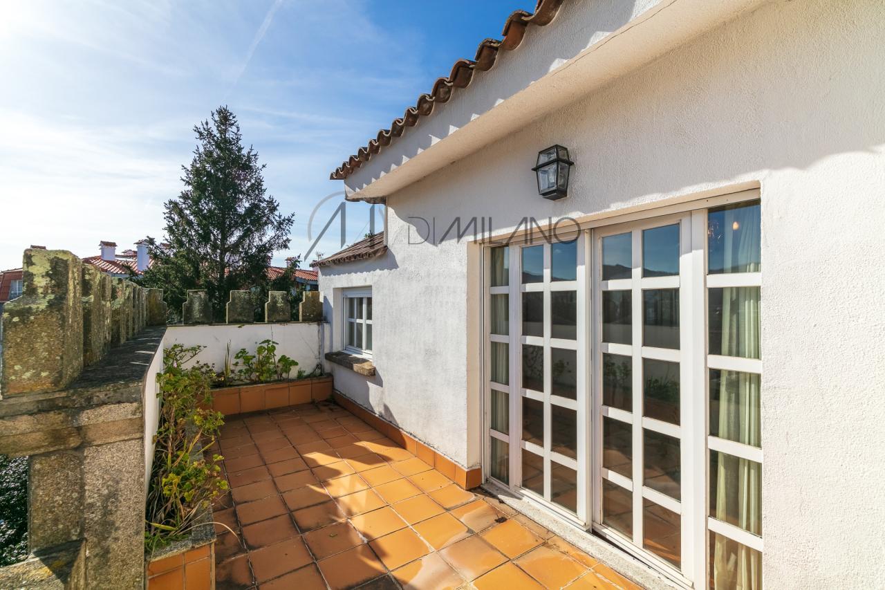 Chalet de piedra en Navia-Samil, Vigo