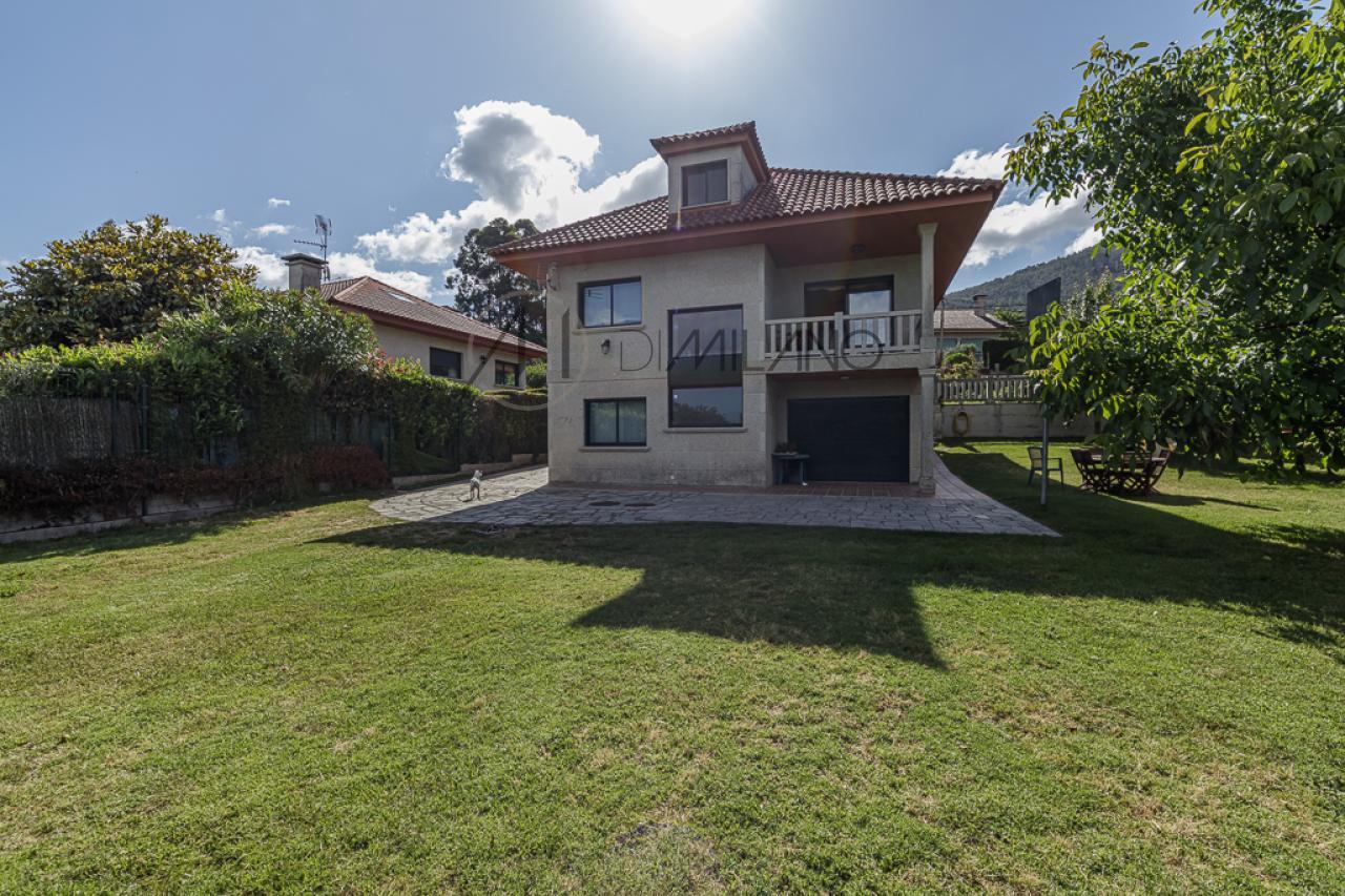 Casa de piedra en Peitieiros, Gondomar.